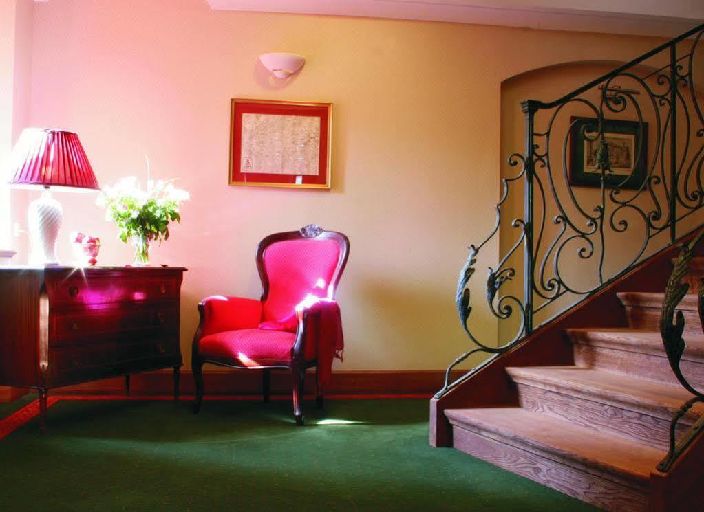 Hotel Grodek Krakow Bagian luar foto Interior of the hotel